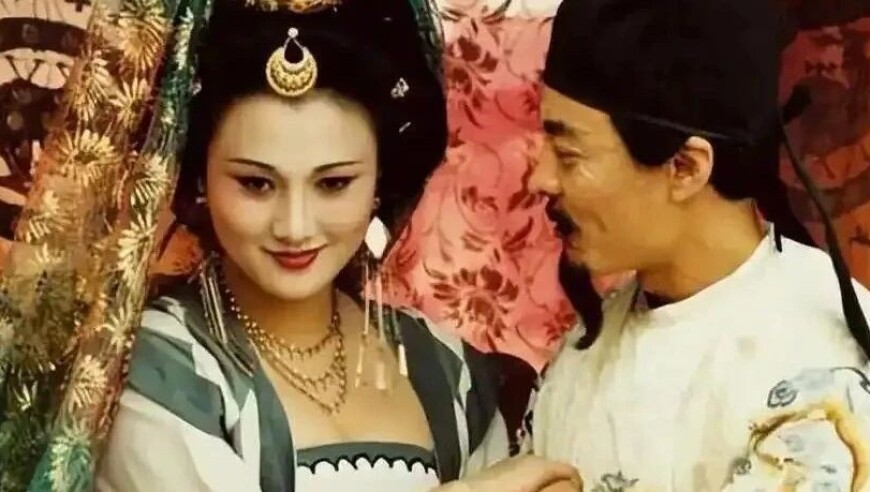 新澳彩2025年开奖结果查询表,辛云来人红了脸更清晰了,展开计划实施_扩展版V1.28